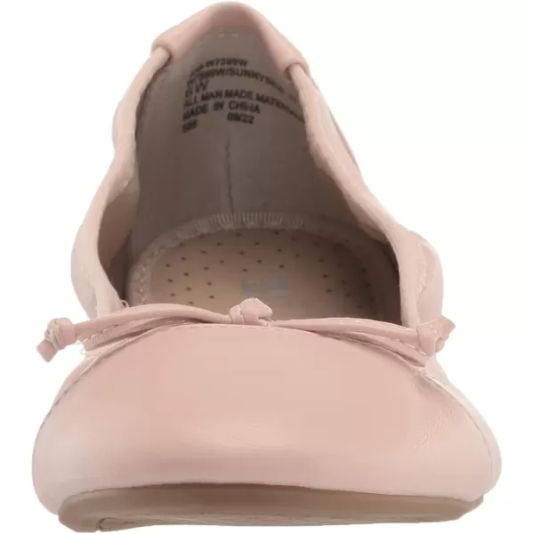 WHITE MOUNTAIN Women's Sunnyside II Flexible Ballet Flat