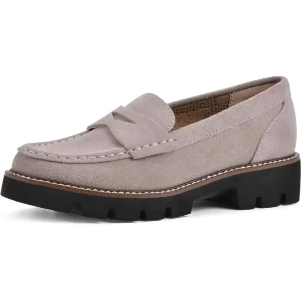 WHITE MOUNTAIN Women's Gunner Lugged Bottom Penny Loafer