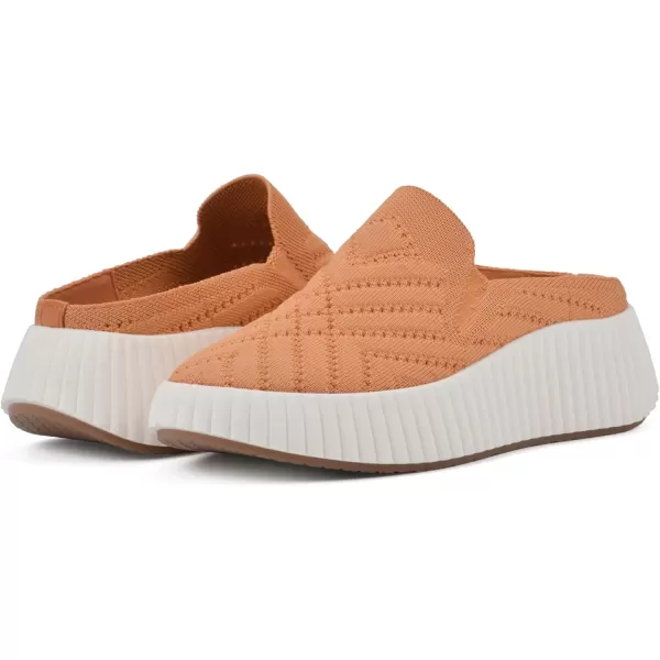 WHITE MOUNTAIN Women's Shoes Dystant Platform Sneaker
