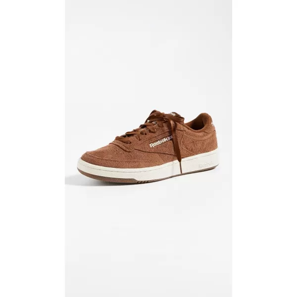 Reebok Mens Club C 85 SneakerCollegiate BrownChalkReebok Lee 2