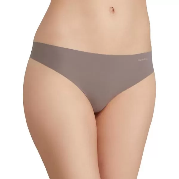 Calvin Klein Womens Invisibles Seamless Thong PantyFrench Roast