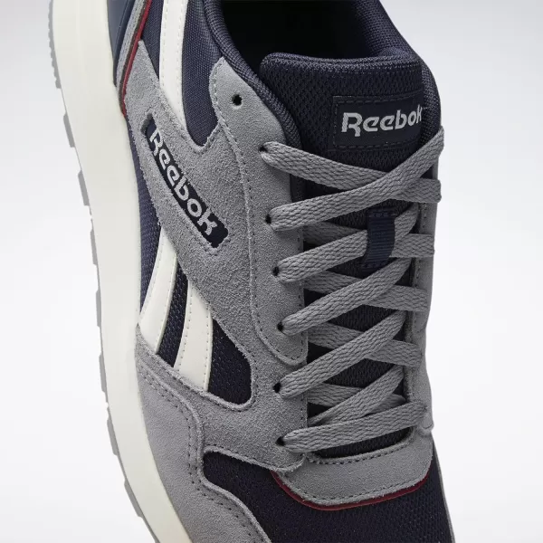 Reebok Classic Leather Women Training Running ShoesVector Navy Chalk Classic Burgundy