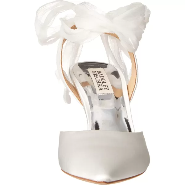 Badgley Mischka Womens Blaze PumpWhite Satin