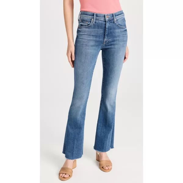 MOTHER Womens The Weekender Fray JeansA Groovy Kind of Love