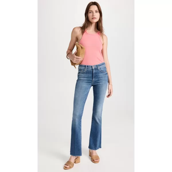 MOTHER Womens The Weekender Fray JeansA Groovy Kind of Love