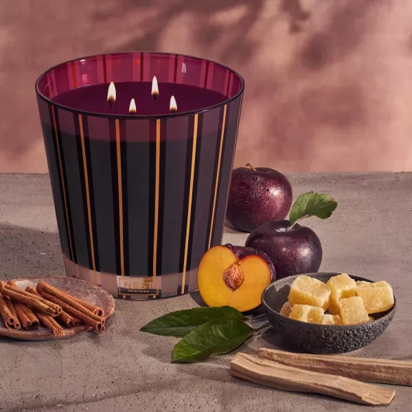 NEST New York Bamboo Scented Classic CandleAutumn Plum Luxury Candle