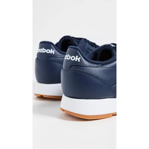 Reebok Classic Leather SneakerVector NavyFtwr WhiteReebok Rubber Gum03