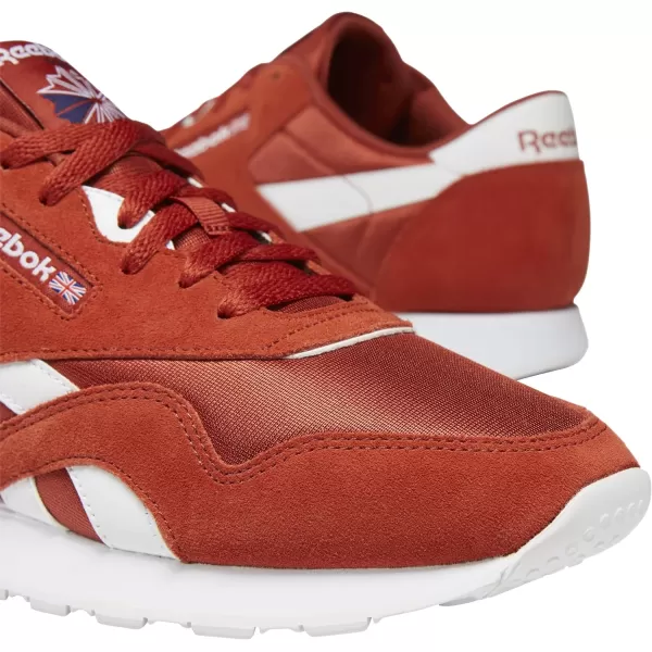 Reebok Mens Classic Nylon SneakerMason RedWhite