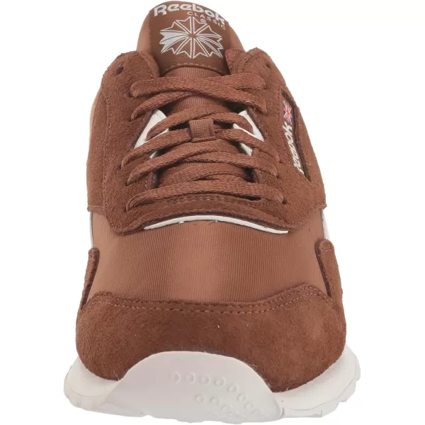 Reebok Mens Classic Nylon SneakerWhiteCollegiate Brown