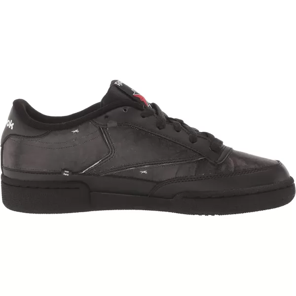 Reebok Unisex Club C 85 SneakerBlackWhite