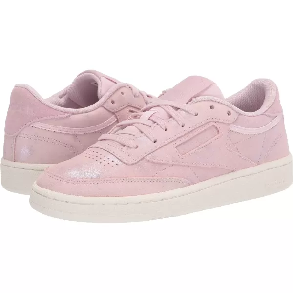 Reebok Unisex Club C 85 SneakerFrost BerryQuartz MetChalk