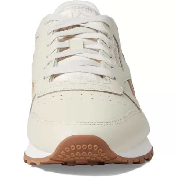 Reebok Womens Classic Leather SneakerAlabasterModern BeigeChalk