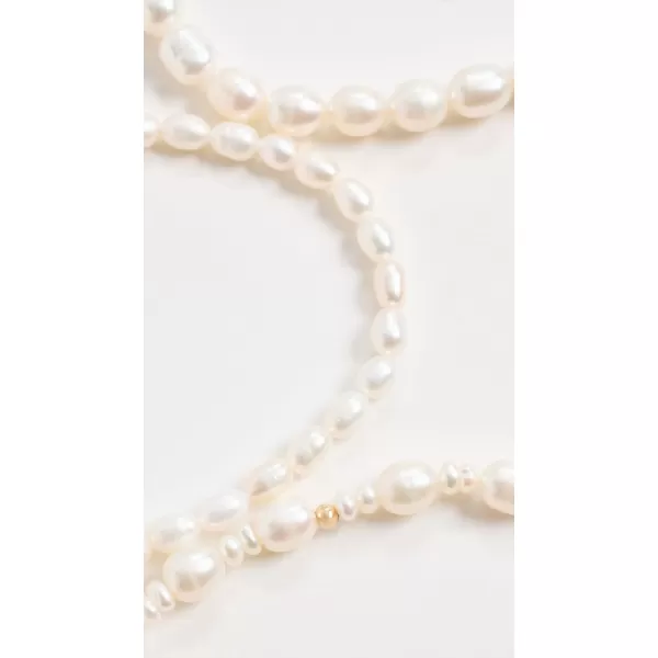 SHASHI Womens Anais Bracelet SetPearl