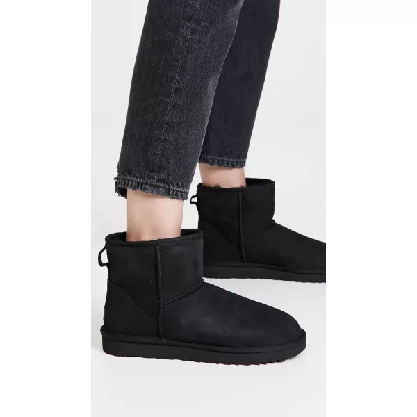 UGG Womens Classic Mini II Winter BootBlack