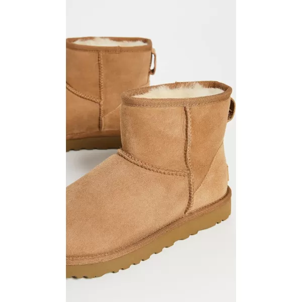 UGG Womens Classic MiniChestnut