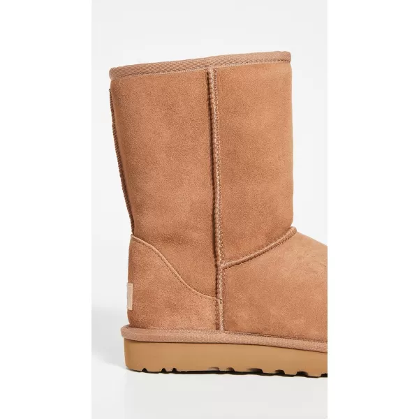 UGG Womens Classic Short II BootChestnut