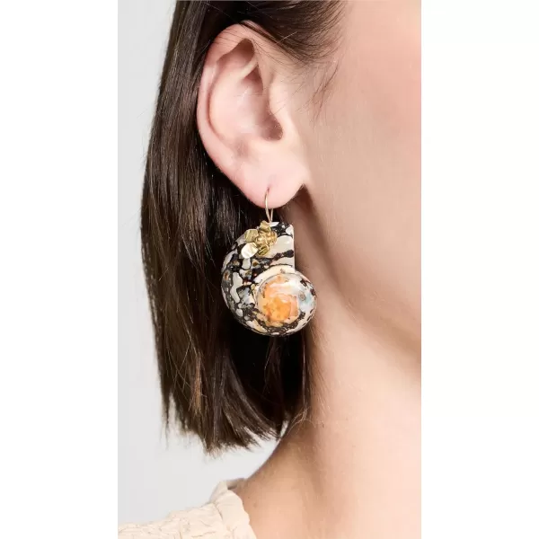 Ulla Johnson Womens Mini Spiral Shell EarringUlla Johnson Womens Mini Spiral Shell Earring