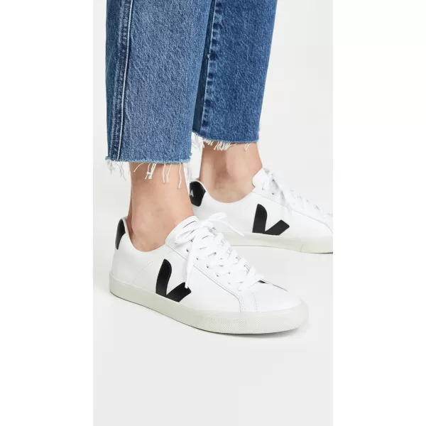 Veja Mens V10 SneakersWhiteBlack