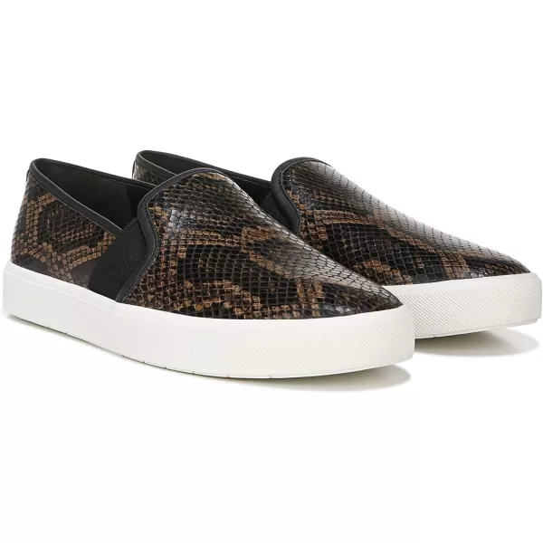 Vince Womens Blair Slip On Fashion SneakersCoffee