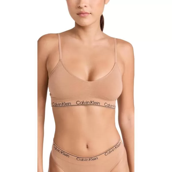 Calvin Klein Underwear Womens Modern Cotton Naturals Lightly Lined Triangle BraSandalwood