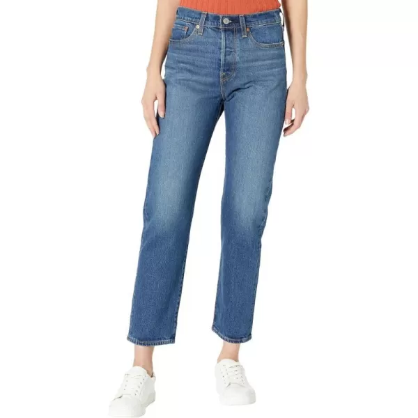 Levis Womens Premium Wedgie Straight JeansCharleston Outlasted Waterless