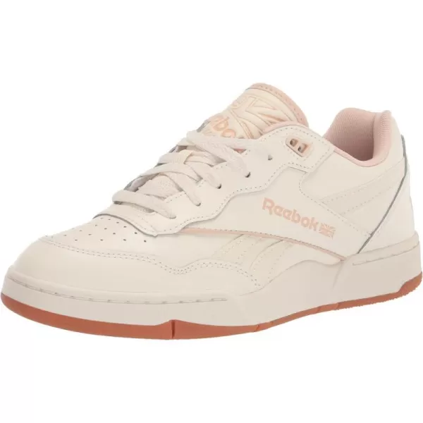 Reebok Womens BB 4000 II Basketball ShoeVintage ChalkSoft EcruGum