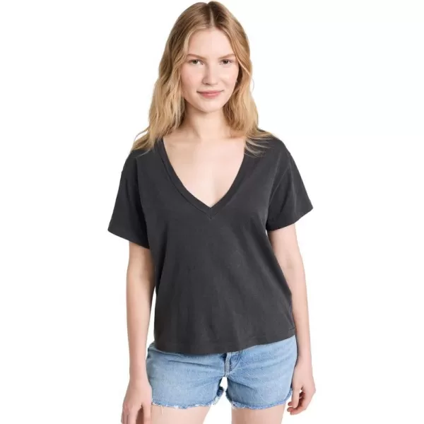 THE GREAT Womens The V Neck TeeWashed Black