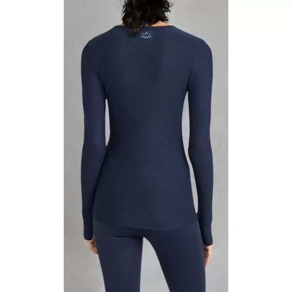 imageBeyond Yoga Womens Classic Crew PulloverNocturnal Navy