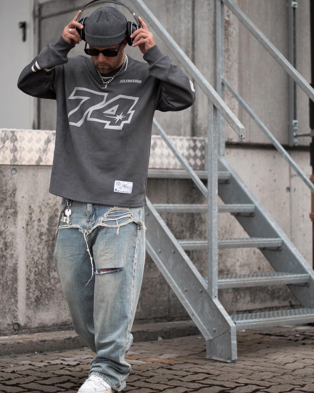 Aelfric Eden Oversized Crewneck Sweatshirts for Men Vintage Graphic Pullover Loose Fit Streetwear Long Sleeve TopD01grey