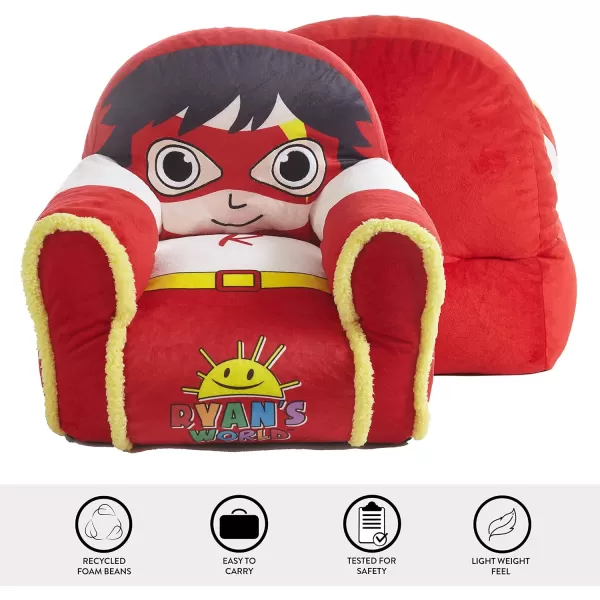 Idea Nuova Minnie Mouse Figural Sherpa Trim Bean Bag Chair, Small, Pink