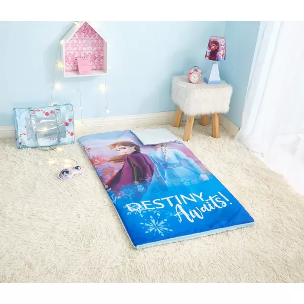 Idea Nuova Peppa Pig Sleepover Purse &amp; Eye Mask Set, Pink 46"x26"