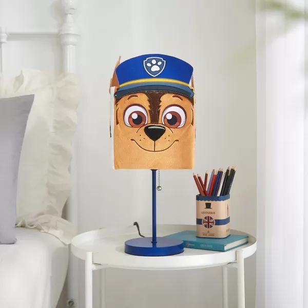Idea Nuova Star Wars: The Mandalorian The Child Plush Shade Table Lamp, Green