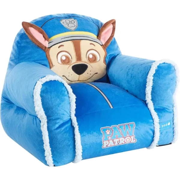Idea Nuova Minnie Mouse Figural Sherpa Trim Bean Bag Chair, Small, Pink