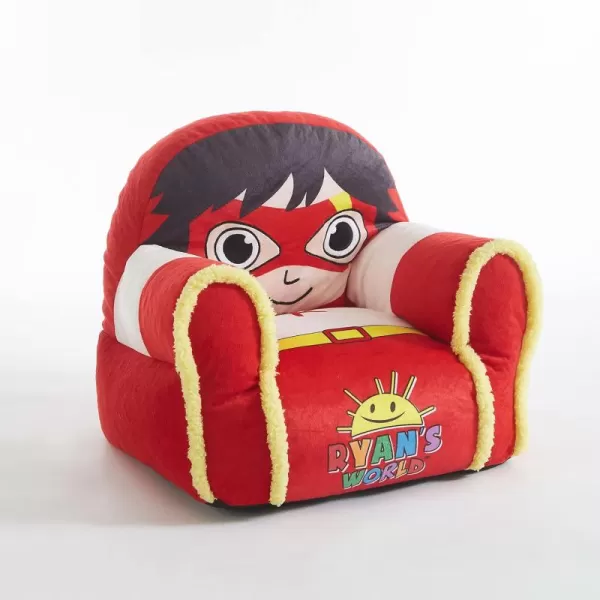 Idea Nuova Minnie Mouse Figural Sherpa Trim Bean Bag Chair, Small, Pink