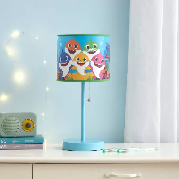 Idea Nuova Peppa Pig Stick Table Kids Lamp with Pull Chain, Themed Printed Decorative Shade