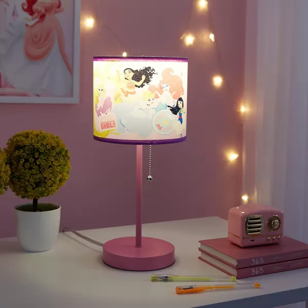 Idea Nuova Peppa Pig Stick Table Kids Lamp with Pull Chain, Themed Printed Decorative Shade