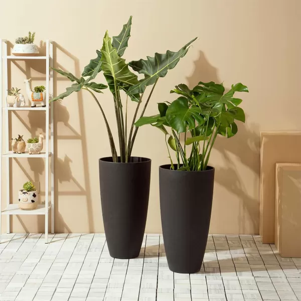 LA JOLIE MUSE 27 Inch Tall White Planters,Set of 2 Tall Round Planters for Indoor Plants with Trays,Modern Tree Planters for Front Door and Patio Deck