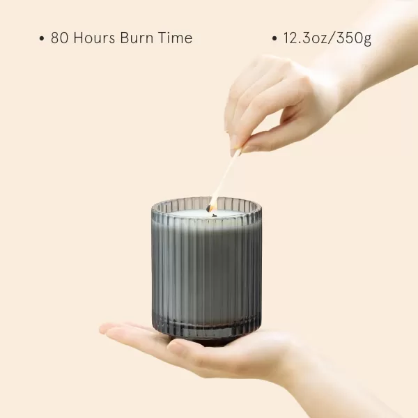 LA JOLIE MUSE Dark Berries &amp; Bergamot Scented Candle, Large Glass Jar Candles for Home Scented, Natural Soy Candle for Gift and Home Decor, 120 Hours Long Burning
