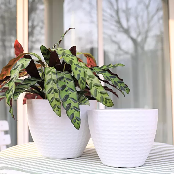 LA JOLIE MUSE Flower Pots Outdoor Indoor, Garden Planters, Modern Chic Planters with White Geometric Mosaic Texture Patterns, Set of 2, Matte White 