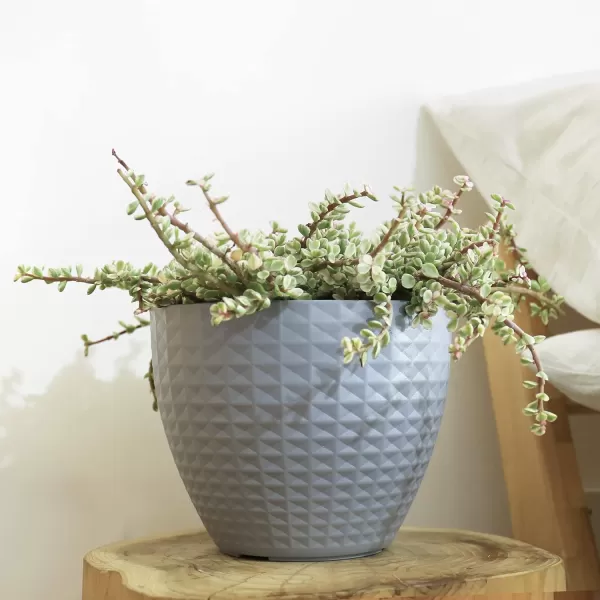 LA JOLIE MUSE Flower Pots Outdoor Indoor, Garden Planters, Modern Chic Planters with White Geometric Mosaic Texture Patterns, Set of 2, Matte White 