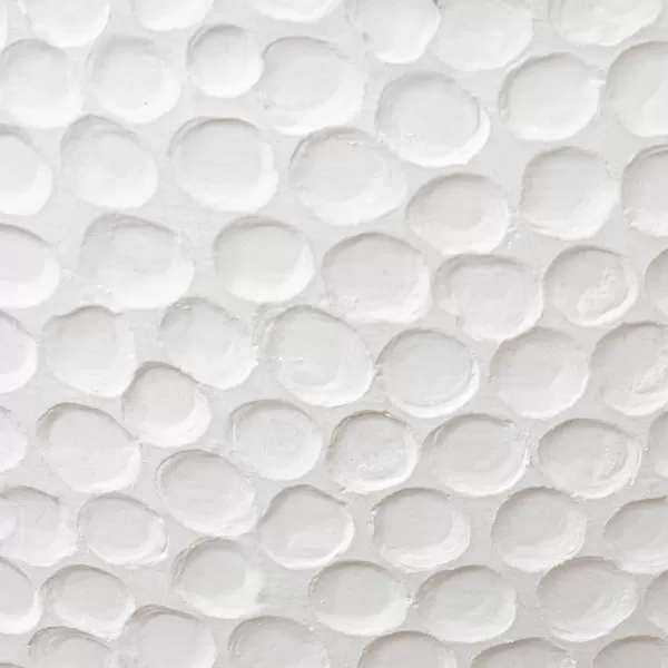 LA JOLIE MUSE Hanging Planters for Outdoor Plants, Large Hanging Planter with Drain Holes, Outdoor Hanging Flower Pots, White Stone, Honeycomb 