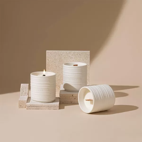 LA JOLIE MUSE Sandalwood &amp; Patchouli Candle, Wood Wicked Candles, Candles for Home Scented, Natural Soy Candles, Clean Burn Candle, 50 Hours