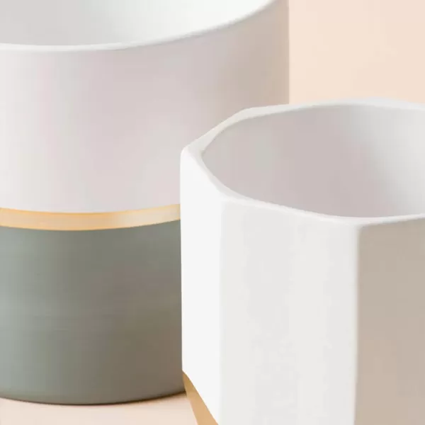 LA JOLIE MUSE White Ceramic Flower Pot Garden Planters 6.7 Inch Pack 2 Indoor Plant Containers with Gold and Grey Detailing