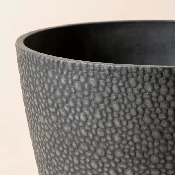 La Jolie Muse Flower Pots Indoor Outdoor Planter - 8.6 Inch Planter Pot W/ Drainage, Modern Plant Pot, Speckled-Black