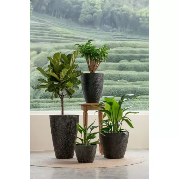 LA JOLIE MUSE 28in Tall Black Planters Set of 2,X Large Plastic Tall Round Planter for Indoor/Outdoor Plants,Large Tree Planters for Front Door,Patio and Deck