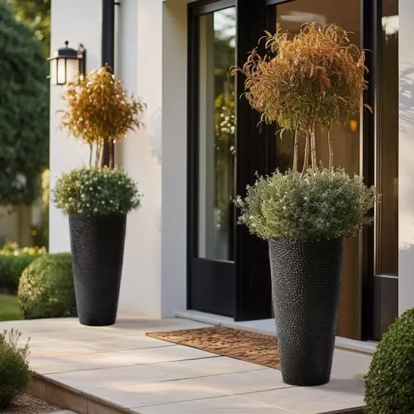LA JOLIE MUSE 28in Tall Black Planters Set of 2,X Large Plastic Tall Round Planter for Indoor/Outdoor Plants,Large Tree Planters for Front Door,Patio and Deck