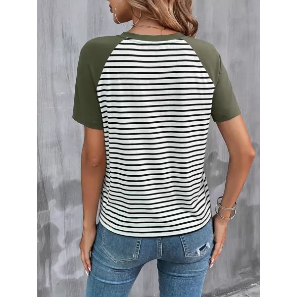 SweatyRocks Women's Casual Striped Print Short Raglan Sleeve Tee Shirt Round Neck Basic Tops with Pocket