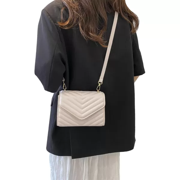 SweatyRocks Women's Chevron Quilted PU Leather Shoulder Bag Flap Chain Work Square Bag Solid Mini Bag