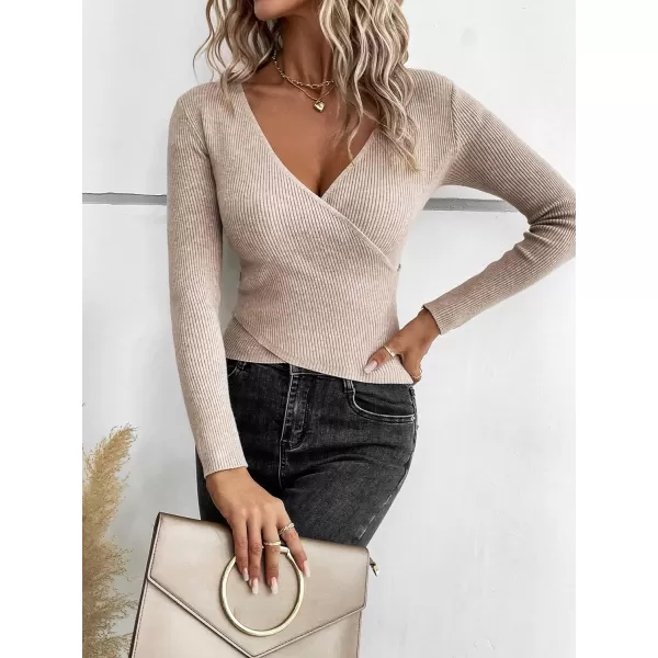 SweatyRocks Women's Long Sleeve V Neck Color Block Sweater Top Split Cable Knit Slim Fit Sweater