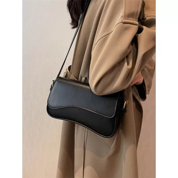 SweatyRocks Women's Medium PU Leather Flap Shoulder Bag Elegant Handbag Clutch Purse